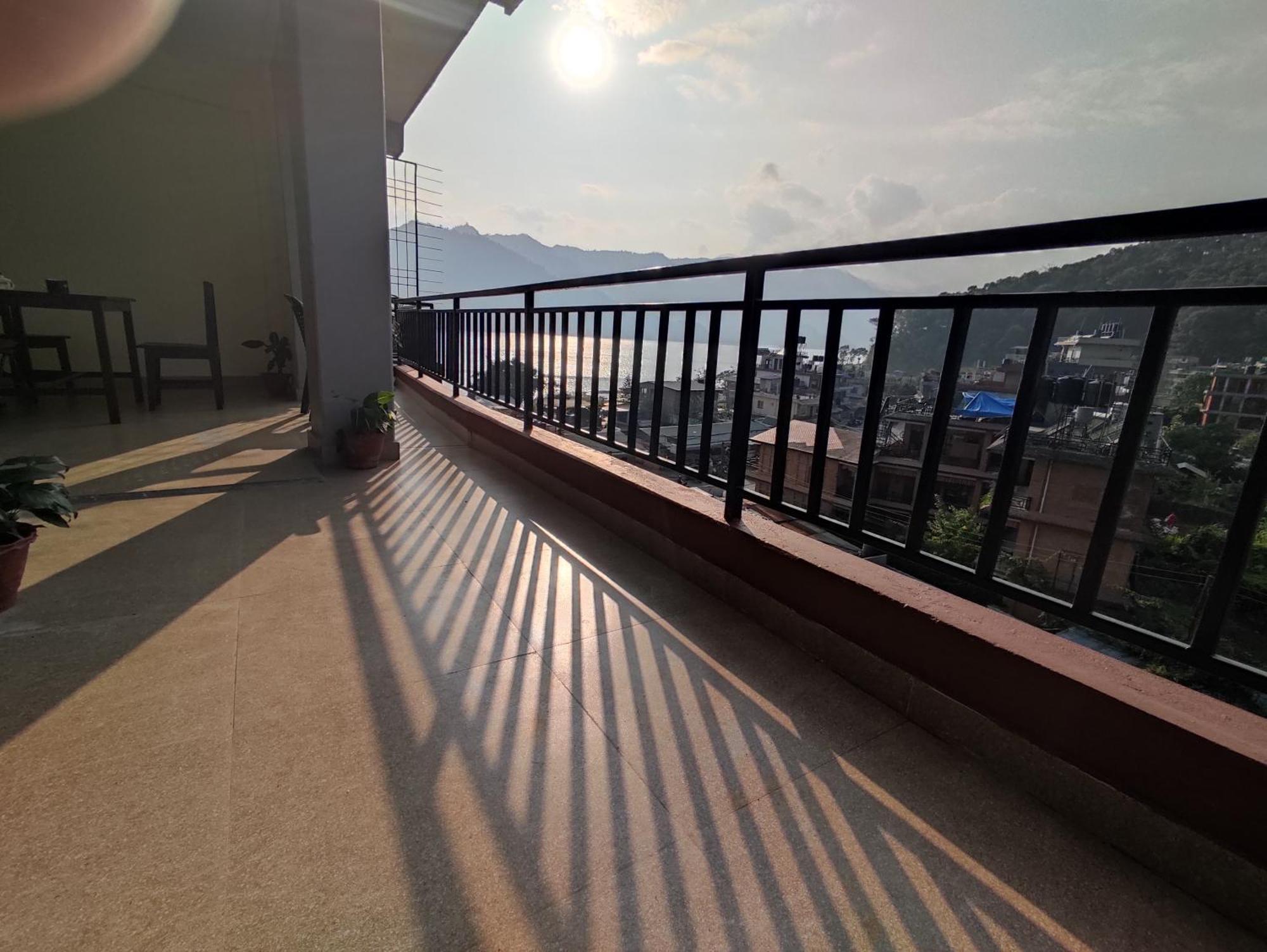 Hotel Green Hill View Ποκάρα Δωμάτιο φωτογραφία