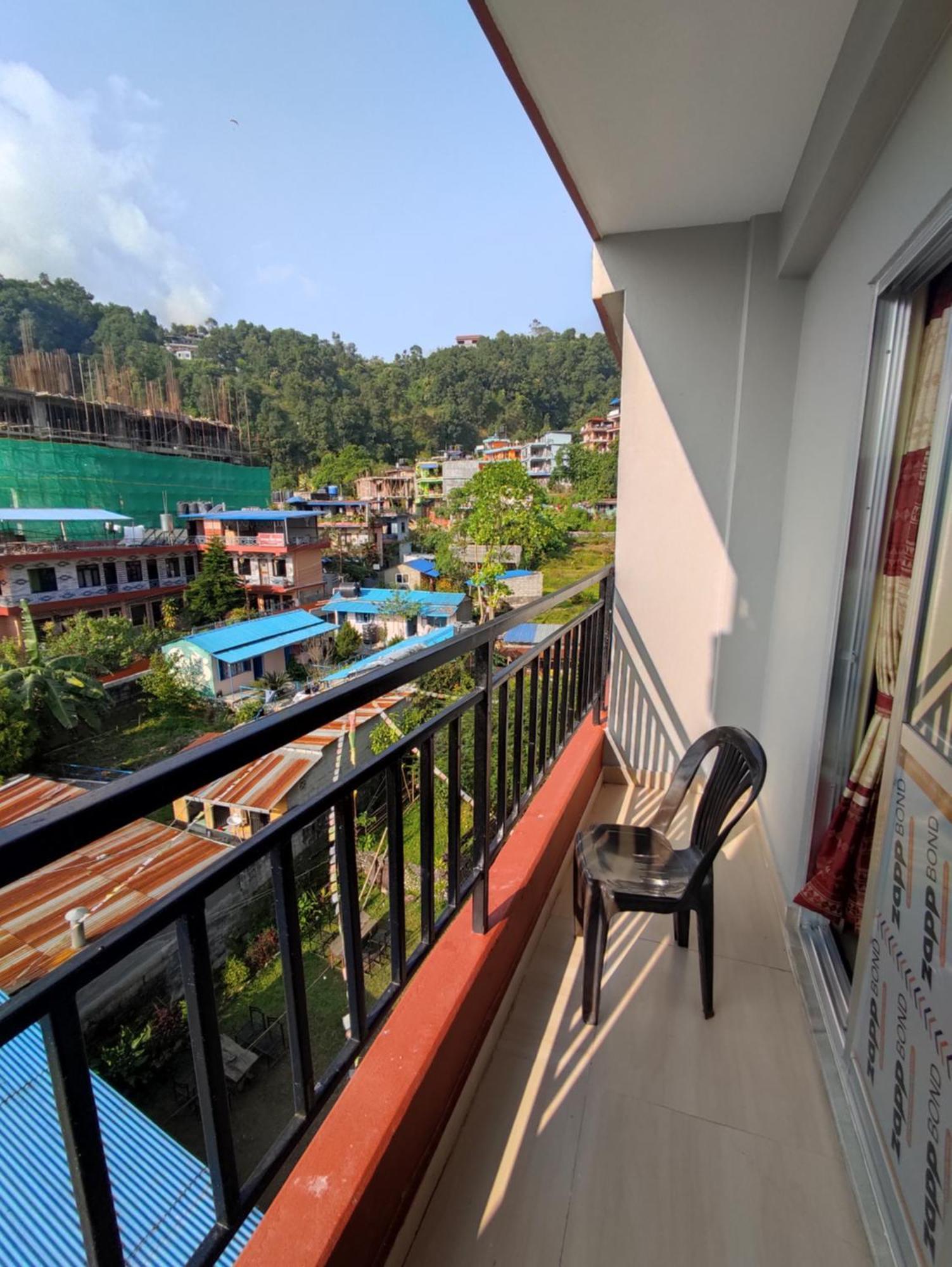 Hotel Green Hill View Ποκάρα Δωμάτιο φωτογραφία